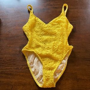 Textured One Piece Swimsuit